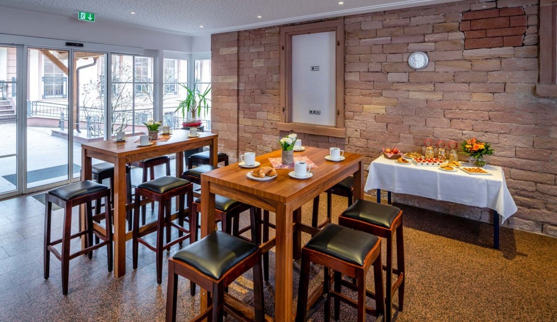 Tagung Tagungspause Cafeteria Snacks Tagungsraum Tagungshaus 1