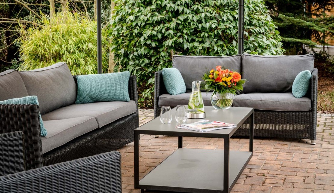 Wellnessgarten Loungemöbel Sitzecke