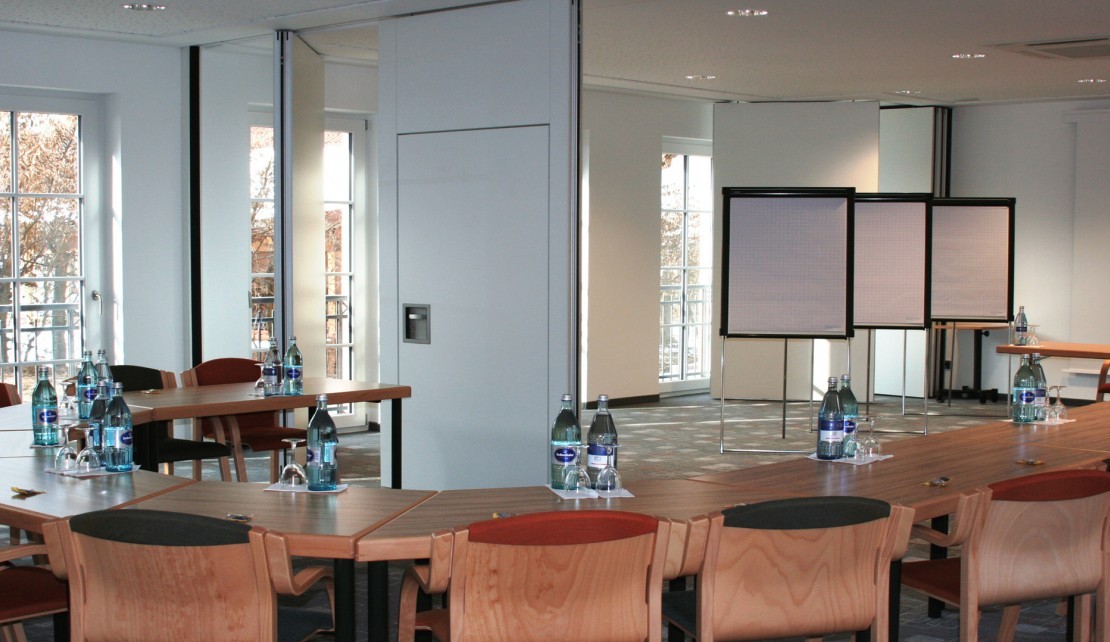 Tagungsraum-8-9-teilbar-Hotel-Lamm-Tagungshotel-Spessart